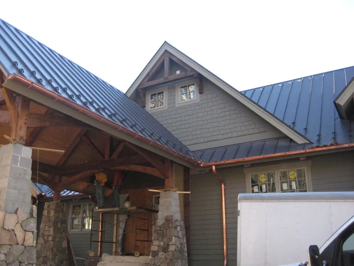 Craftsman Roofing team delivering quality roofing work in Rockbridge